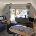 Haus Seehunde Im Buesumer Kurviertel