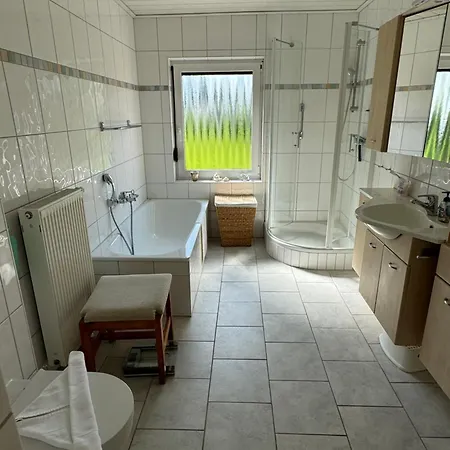 Haus Seehunde Im Buesumer Kurviertel Busum