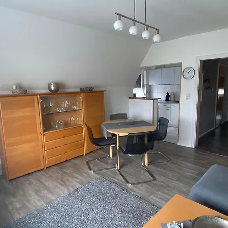 Haus Seehunde Im Buesumer Kurviertel * Busum