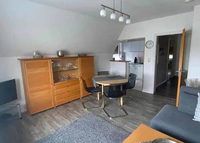 Haus Seehunde Im Buesumer Kurviertel * Büsum